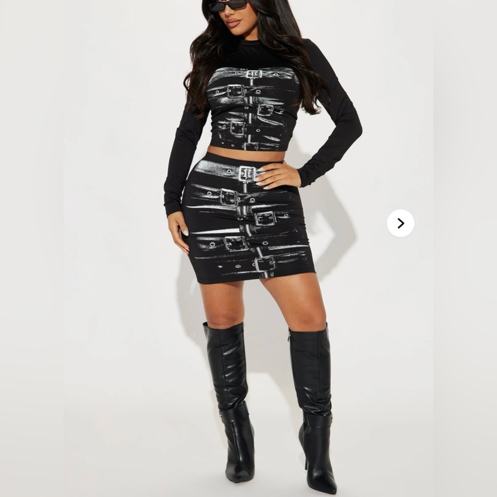 Stylish Black Buckle Print Skirt & Long Sleeve Shirt